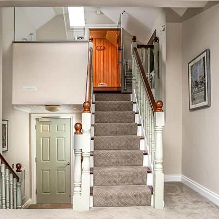 Roxford Lodge Hotel Dublin Bagian luar foto